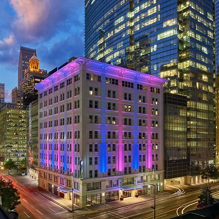 Aloft Houston Downtown Hotel Exterior photo